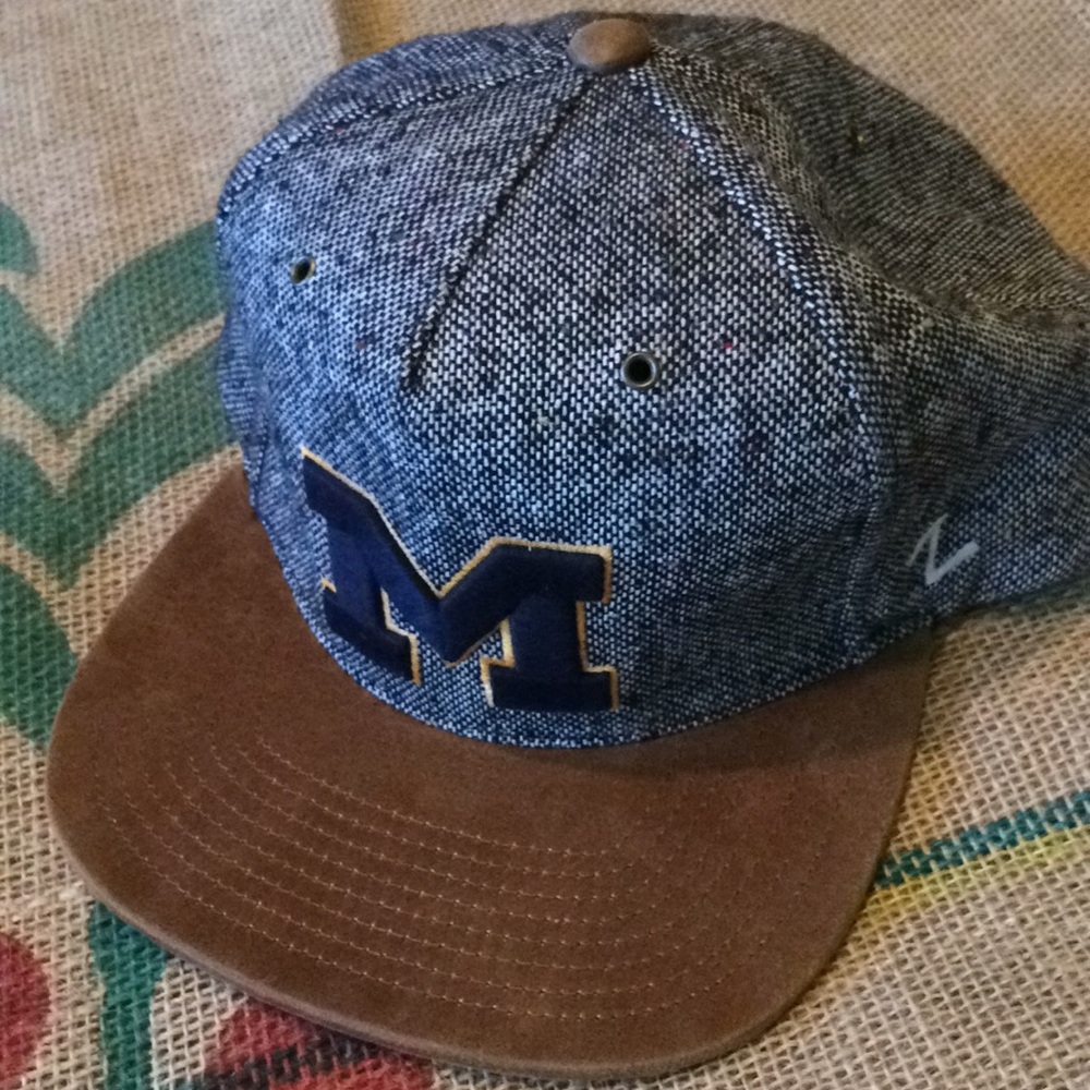 NWOT Leather Brim UofM Deluxe Sweet Zephyr Hat - Picture 1 of 5